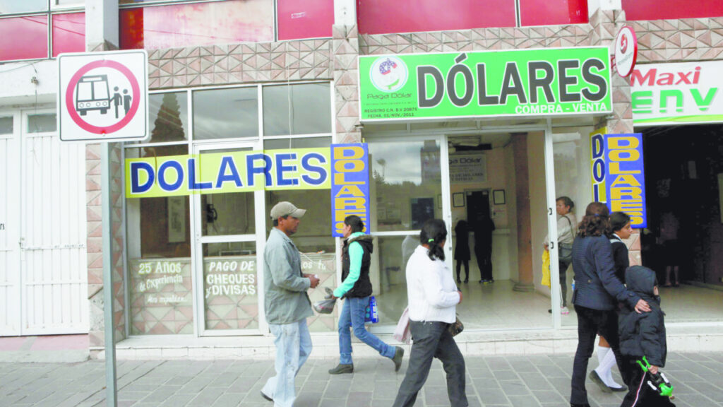 Impuesto a remesas se cobrará sólo sobre envíos en efectivo: experto