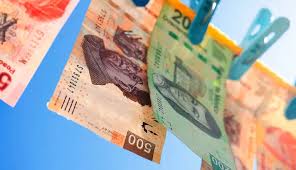 ¿Por qué te debe importar el caso de los bancos señalados por lavado de dinero?